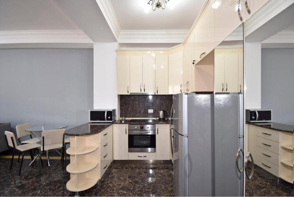 Modern Apartment For Rent In Buzand Street Bu944 Erywań Zewnętrze zdjęcie